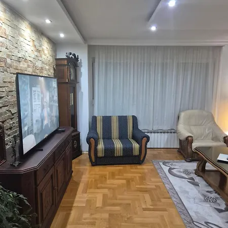Apartamento D *